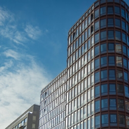 Продажа 4-комн квартиры на вторичном рынке Энергетиков пр-кт,  д. 2,  к. 1 стр 1