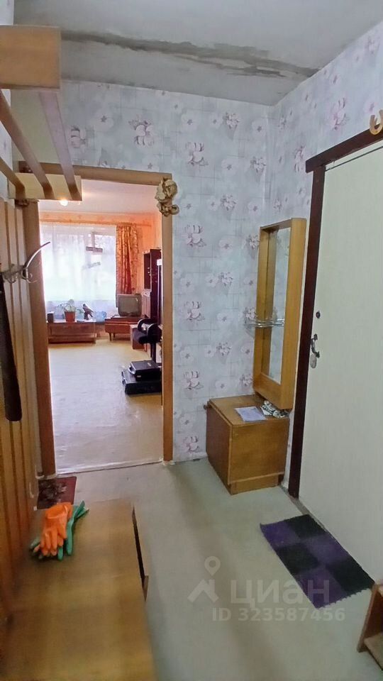 Продажа 1-комн квартиры на вторичном рынке пос. Цвылево, 44