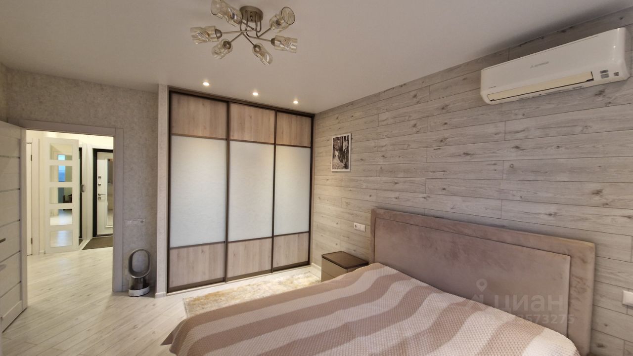 Продажа 2-комн квартиры на вторичном рынке Химки, Ленинский проспект, 20