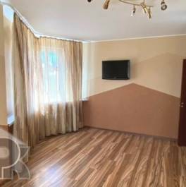 Продажа 2-комн квартиры на вторичном рынке Радиаторская 2-я ул,  д. 10