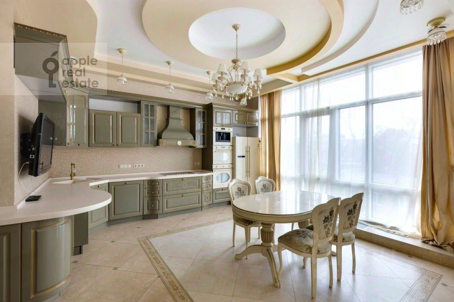 Продажа 4-комн квартиры на вторичном рынке улица Советской Армии, 6