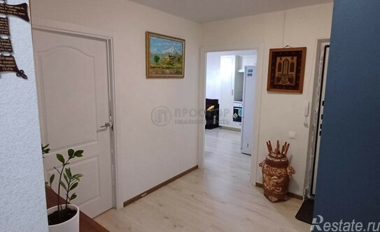 Продажа 4-комн квартиры на вторичном рынке Новое Павлино, улица Бояринова,  д. 23