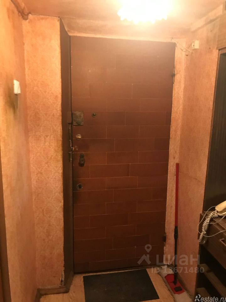 Продажа 3-комн квартиры на вторичном рынке улица Лобачика,  д. 23 к2