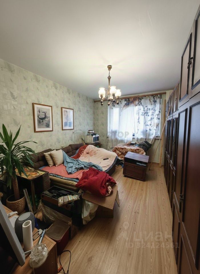 Продажа 2-комн квартиры на вторичном рынке улица Обручева, 6