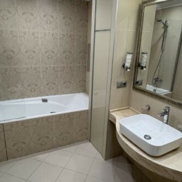 Продажа 4-комн квартиры на вторичном рынке Мытищинская 3-я ул,  д. 3,  к. 1