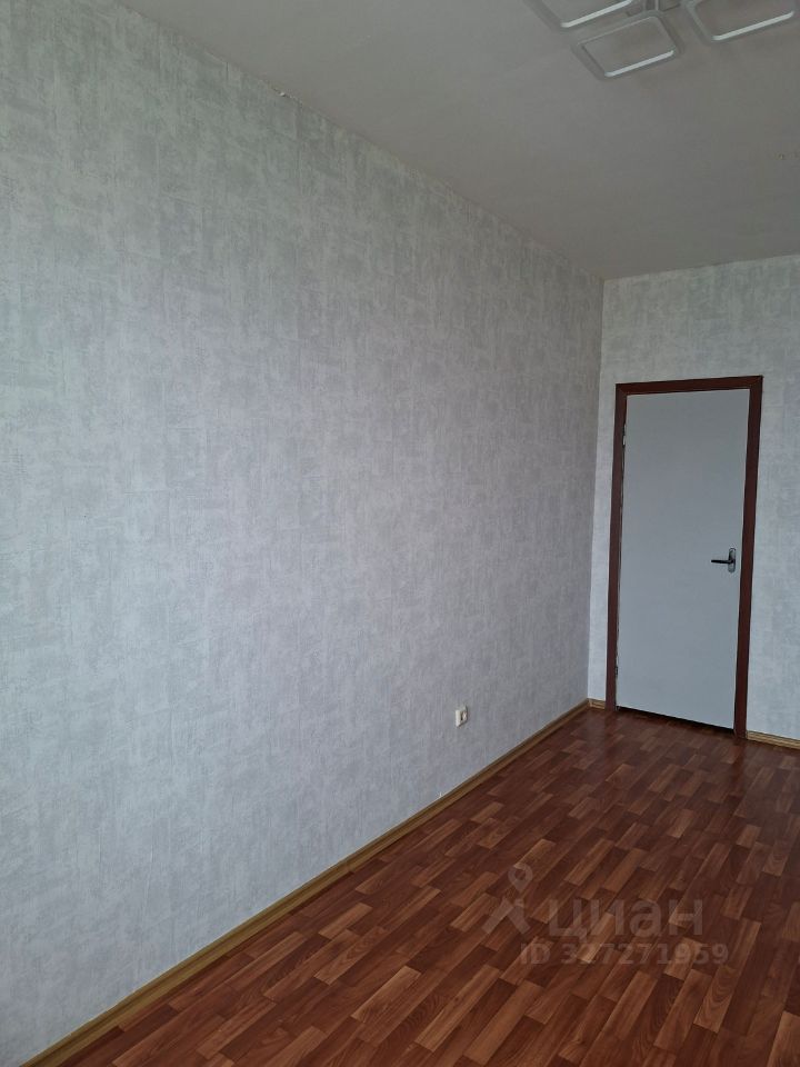 Продажа 3-комн квартиры на вторичном рынке Ленинский пр-кт,  д. 51