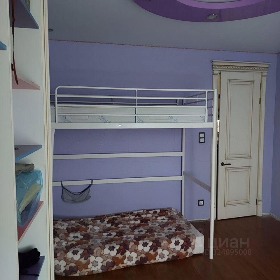 Продажа 3-комн квартиры на вторичном рынке Климовск мкр, проезд Больничный,  д. 2к2