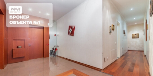 4-комн квартира ул Захарьевская,  д. 33