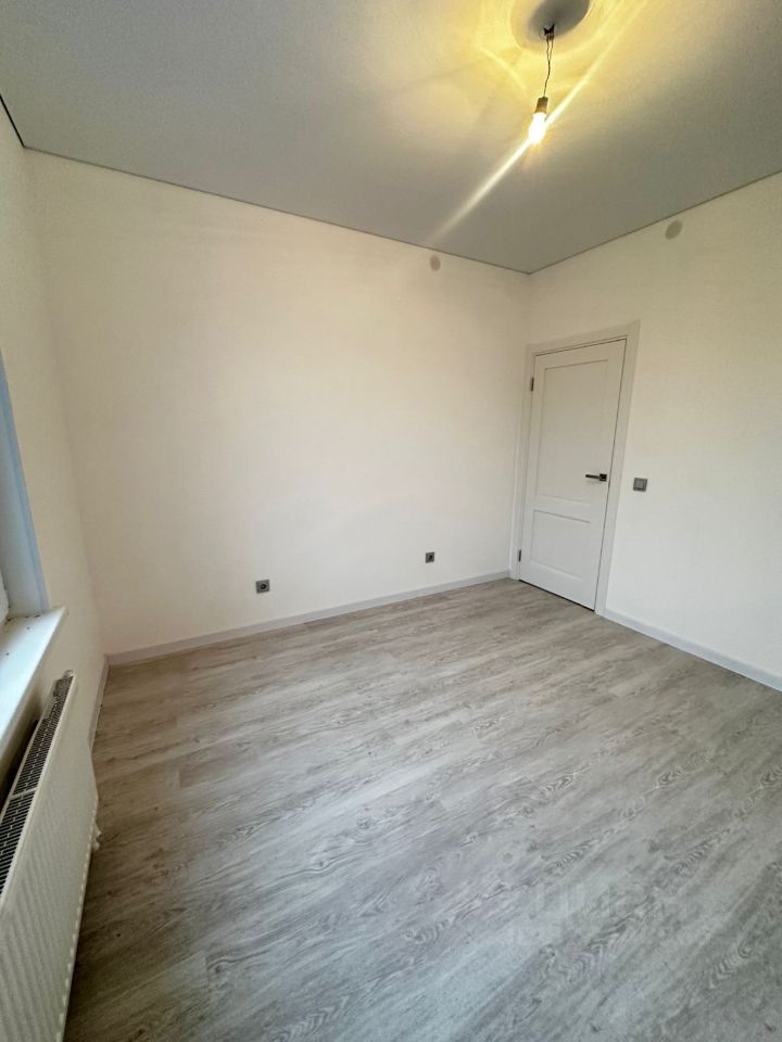 Продажа 1-комн квартиры на вторичном рынке улица Струве, 12к1