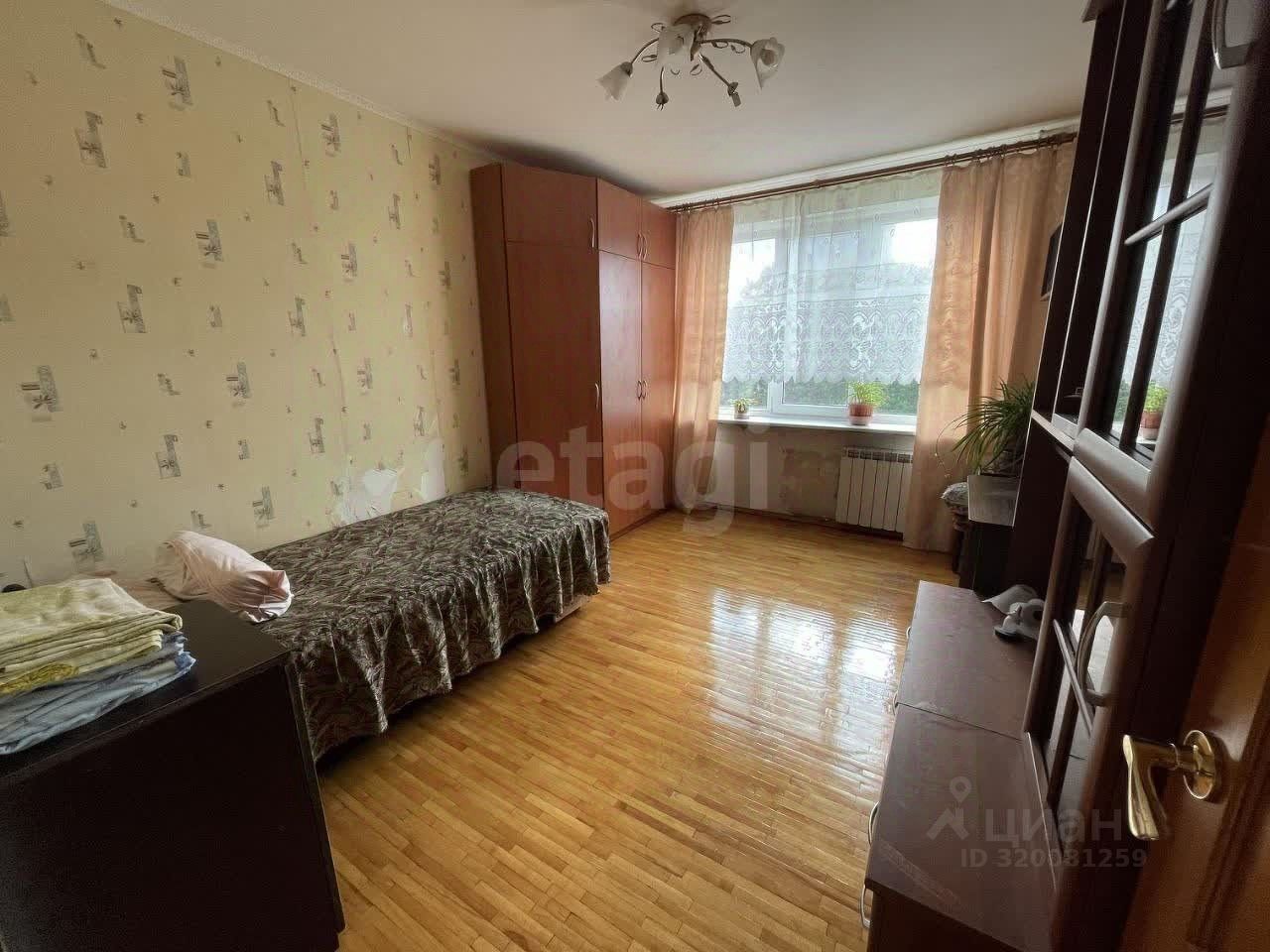 Продажа 2-комн квартиры на вторичном рынке пос. Парголово, Старожиловская улица, 2