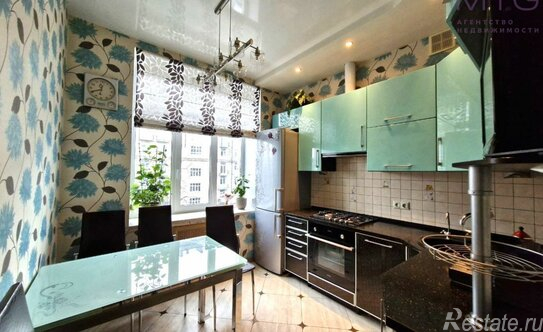 Продажа 2-комн квартиры на вторичном рынке Авиационная улица,  д. 15