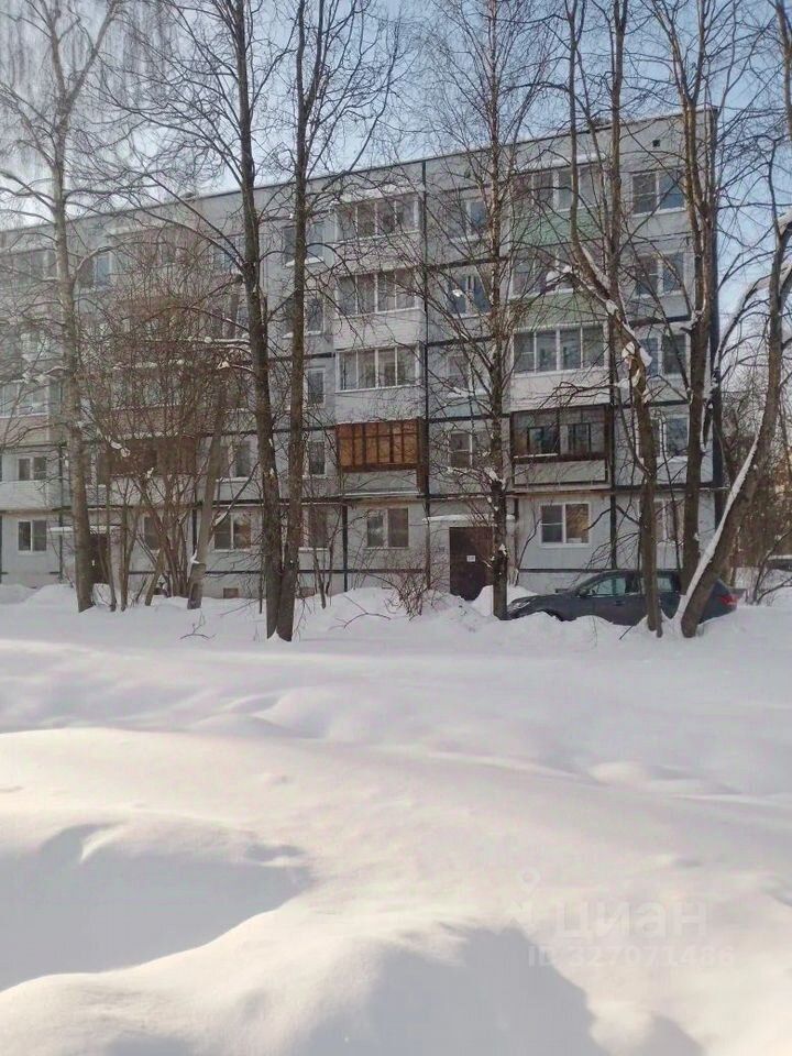 Продажа 1-комн квартиры на вторичном рынке Старый Городок пгт, улица Заводская, 10