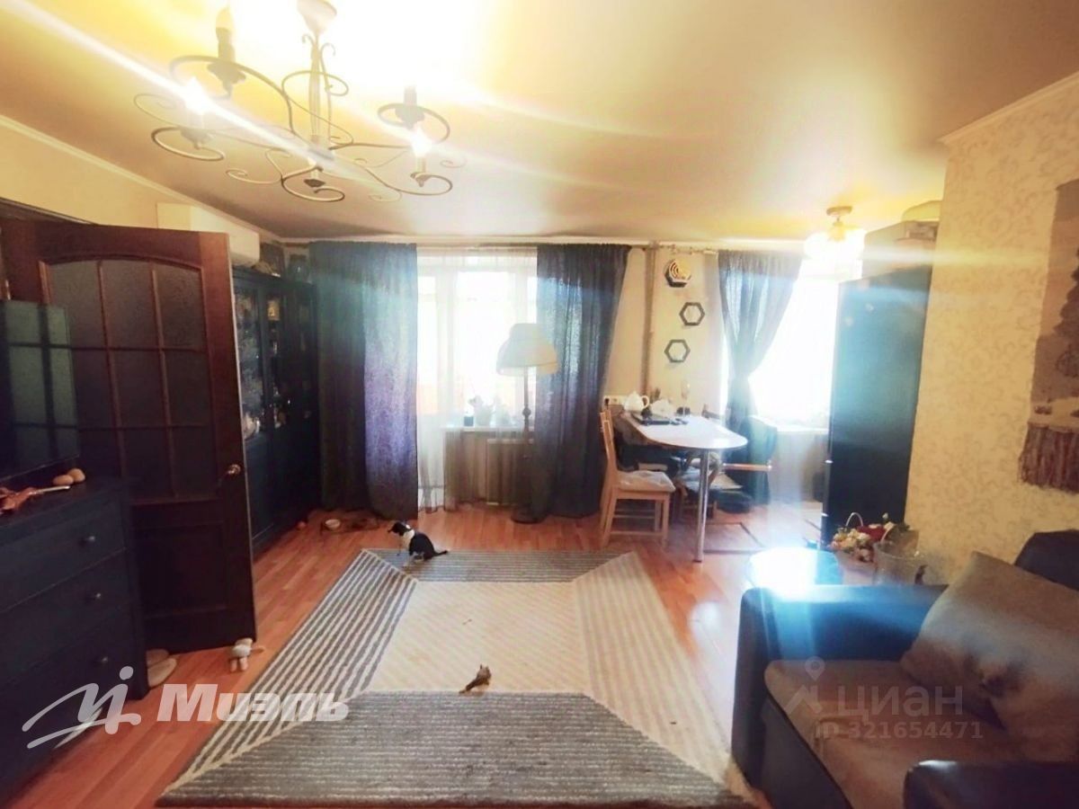 Продажа 2-комн квартиры на вторичном рынке Люберцы, улица Строителей, 15