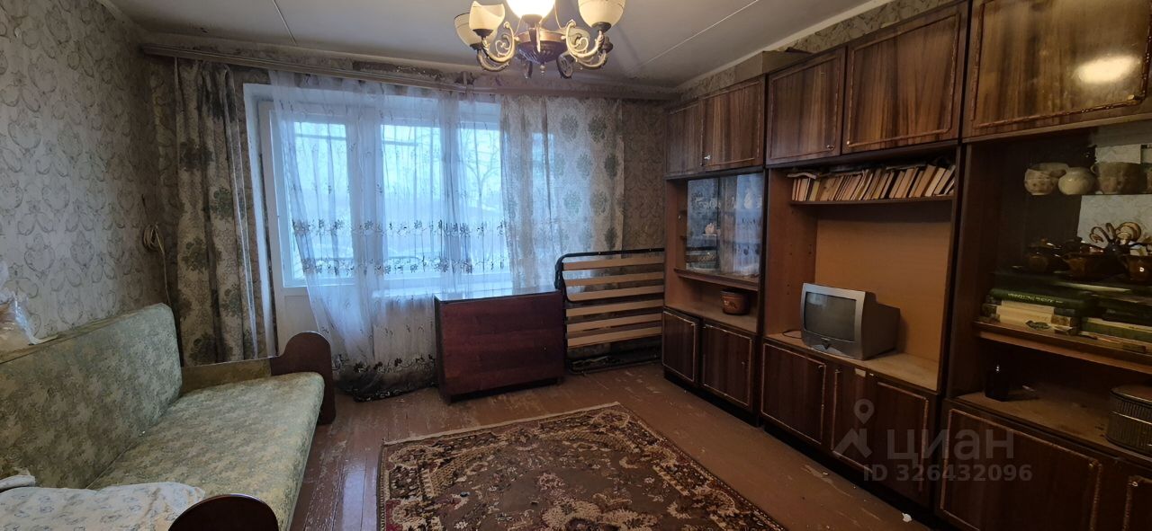Продажа 3-комн квартиры на вторичном рынке д. Караваево, улица Спортивная, 5А