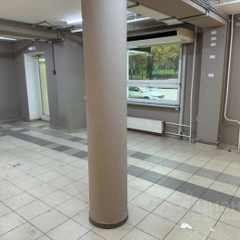 Аренда торгового помещения Мантулинская улица,  д. 2