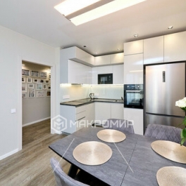 Продажа 3-комн квартиры на вторичном рынке Челюскина ул