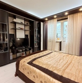 Продажа 3-комн квартиры на вторичном рынке Авиаконструкторов пр-кт,  д. 24