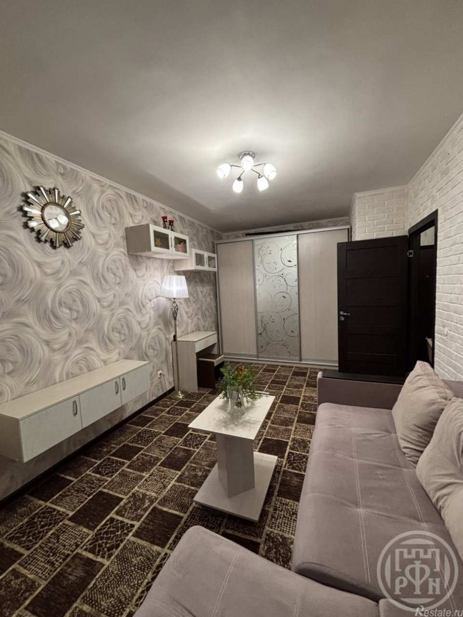 Аренда 1-комн квартиры на вторичном рынке Ветеранов просп.,  д. 171,  к. 5