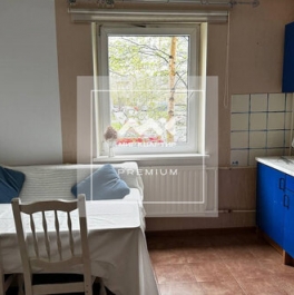 Продажа 3-комн квартиры на вторичном рынке Камышовая улица,  д. 6 к1