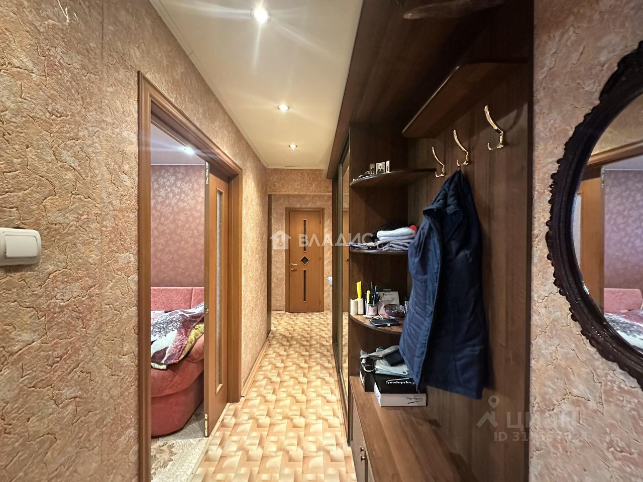 Продажа 3-комн квартиры на вторичном рынке 6-й мкр,  д. 20А