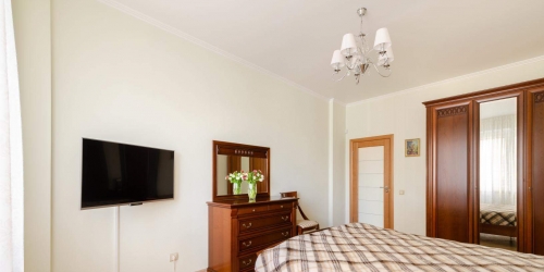 3-комн квартира Химки, Лавочкина улица,  д. 13,  к. 2