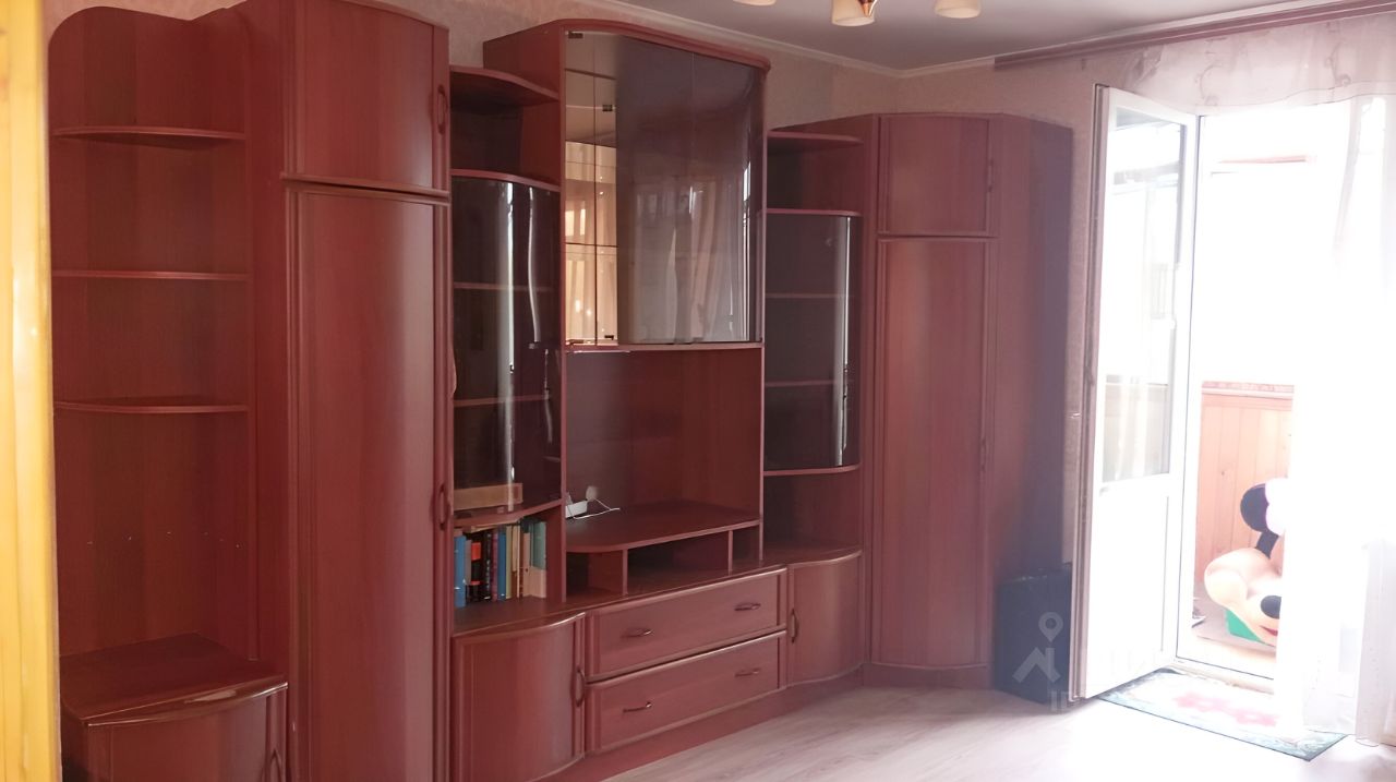 Аренда 1-комн квартиры на вторичном рынке Днепропетровская улица, 16К1