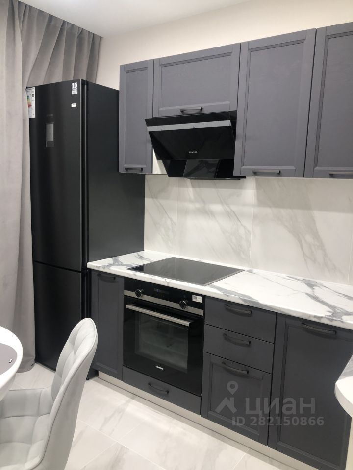 Аренда 2-комн квартиры на вторичном рынке Березовая аллея, 9