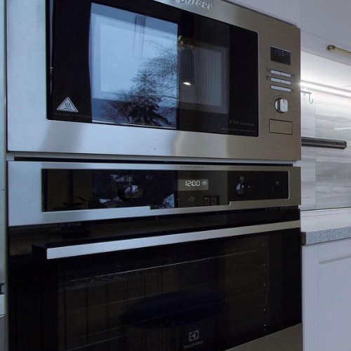 4-комн квартира Зеленогорск, Вокзальная улица, 9к1