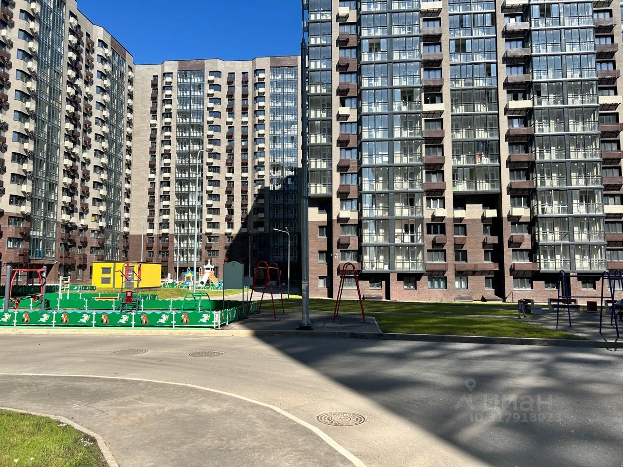 Продажа 2-комн квартиры на вторичном рынке 3-й мкр, Звенигород, 9