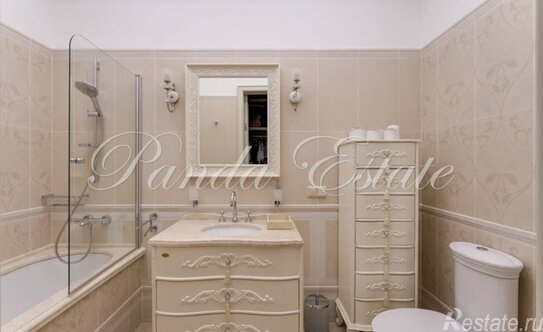 Продажа 4-комн квартиры на вторичном рынке Заречье, ул Сосновая,  д. 1А