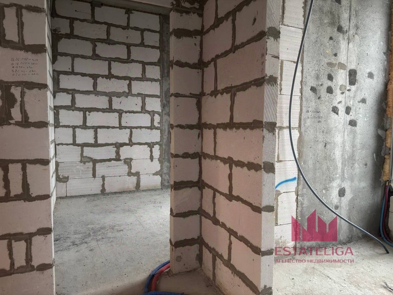 Продажа 1-комн квартиры на вторичном рынке Автомобильный проезд, 4