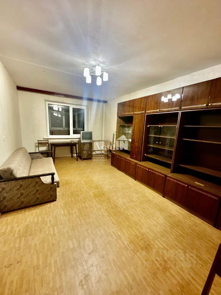 Продажа 1-комн квартиры на вторичном рынке улица Дмитрия Устинова, 6