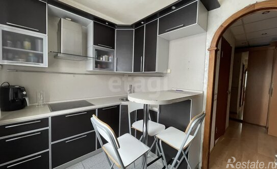 Продажа 1-комн квартиры на вторичном рынке Южнобутовская улица,  д. 56