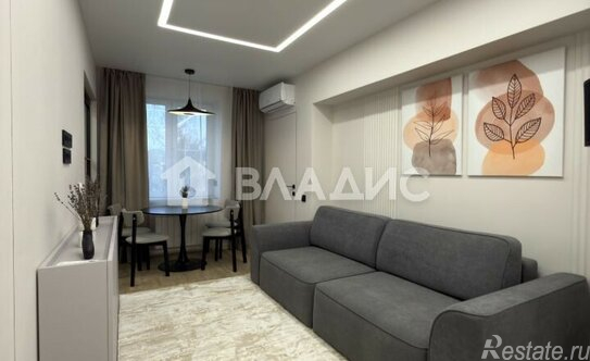 Продажа 2-комн квартиры на вторичном рынке Севастопольский проспект,  д. 3 к4