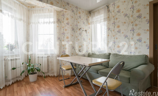 Продажа 3-комн квартиры на вторичном рынке Город Всеволожск, Заводская улица,  д. 3 к2