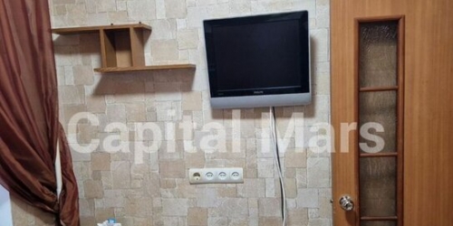 2-комн квартира улица Гашека,  д. 11