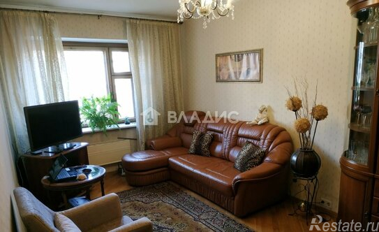 Продажа 3-комн квартиры на вторичном рынке Зеленый пр-кт,  д. 48 к3