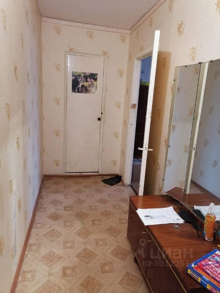 Продажа 2-комн квартиры на вторичном рынке Сланцы, улица Ленина, 21А