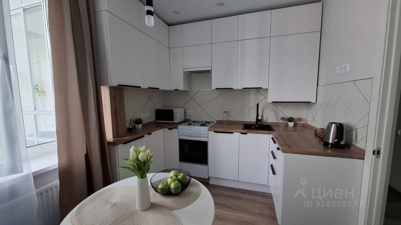 Продажа 2-комн квартиры на вторичном рынке Митино Дальнее мкр, д. Брехово,  д. 10