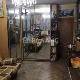 Продажа 2-комн квартиры на вторичном рынке Брянская улица