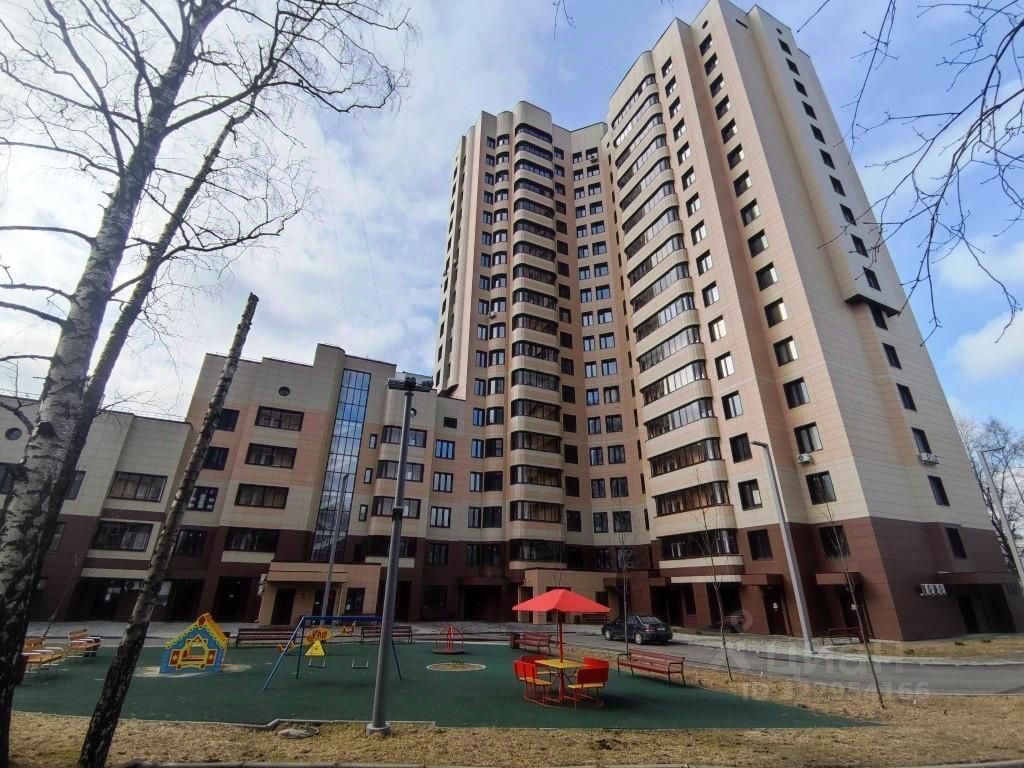 Продажа 2-комн квартиры на вторичном рынке улица Малыгина, 12А