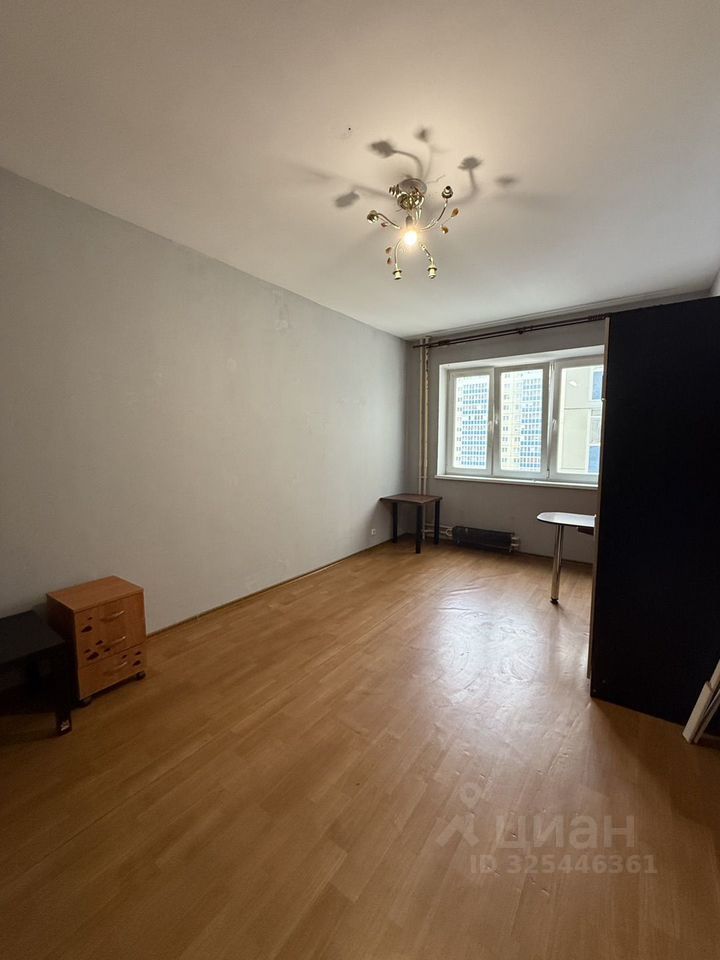 Продажа комнаты проспект Героев, 26к2