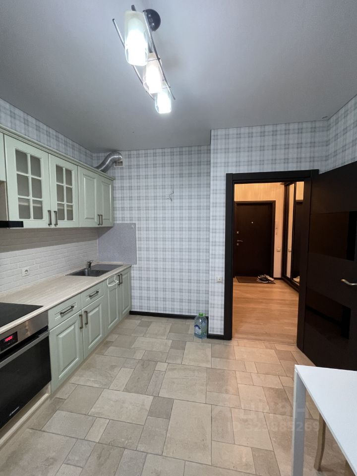 Продажа 1-комн квартиры на вторичном рынке Лобня, Молодежная улица, 14Б