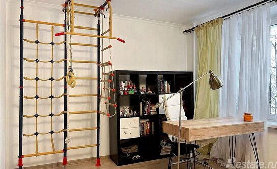 Аренда 3-комн квартиры на вторичном рынке улица Пырьева,  д. 7А