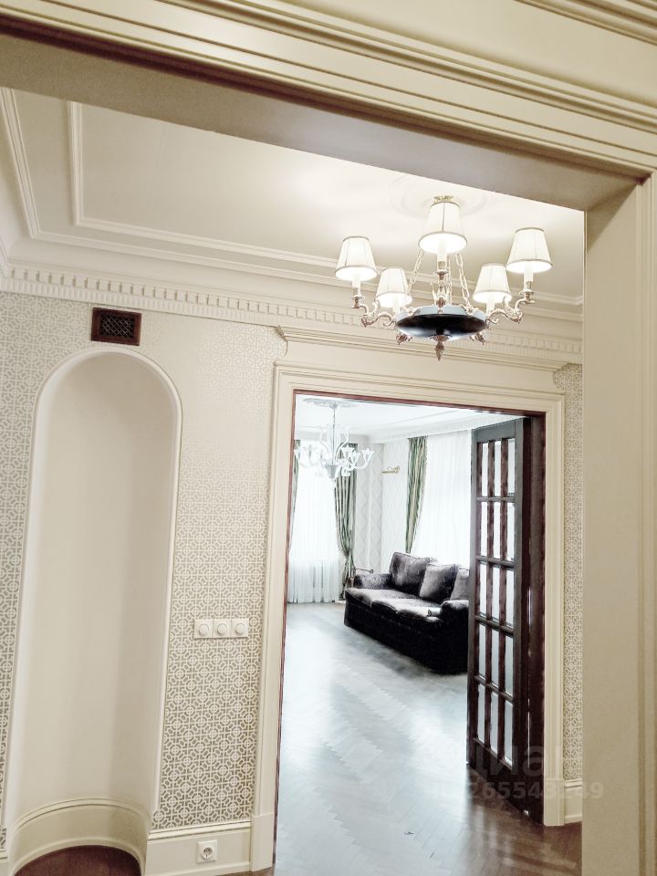 Продажа 3-комн квартиры на вторичном рынке Большая Монетная улица, 9а