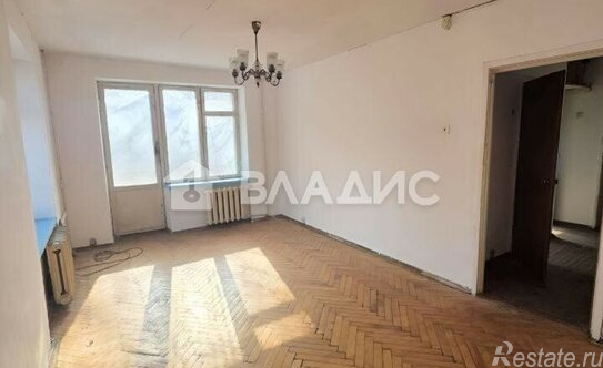 Продажа 2-комн квартиры на вторичном рынке Семёновский пер,  д. 18А