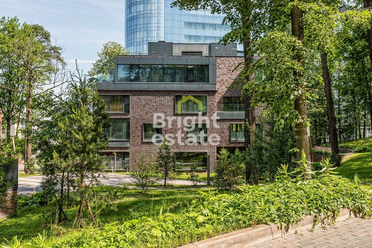 Продажа 3-комн квартиры на вторичном рынке Красногорск, улица Согласия, 9/2