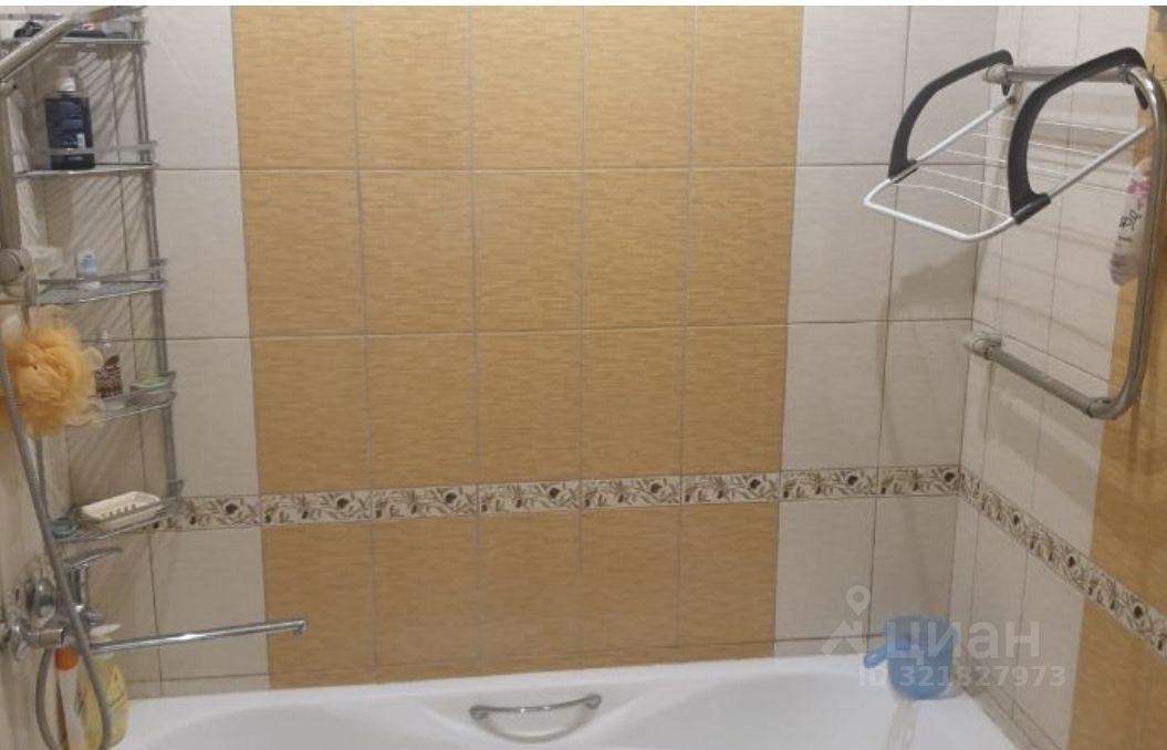 Продажа 2-комн квартиры на вторичном рынке Раменское, улица Чугунова, 41