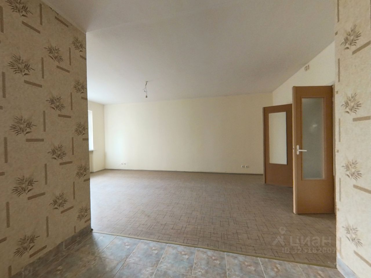 Продажа 2-комн квартиры на вторичном рынке улица Борисовские Пруды, 5к1