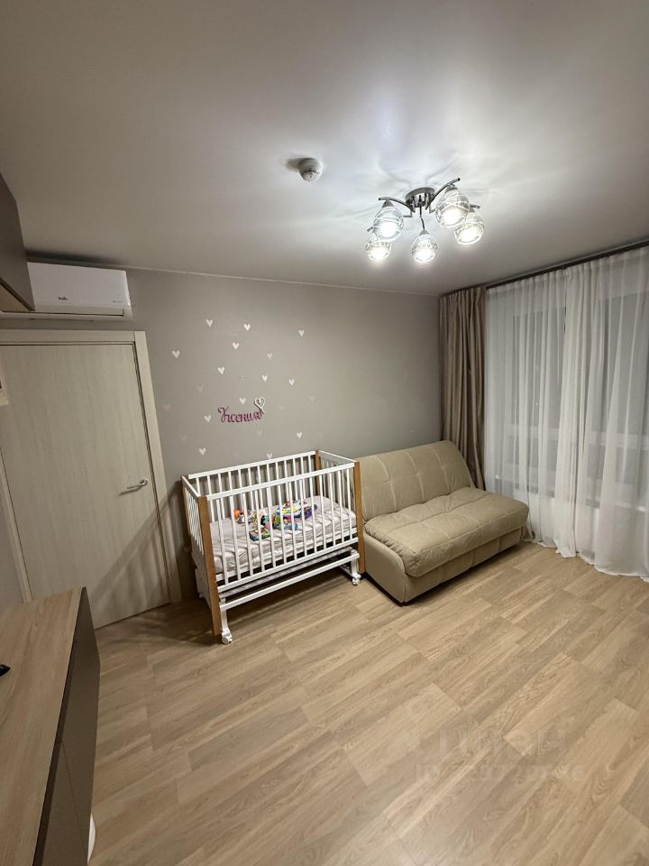 Продажа 2-комн квартиры на вторичном рынке Дальневосточный проспект, 33к1